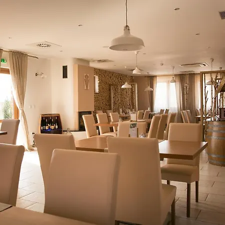 Vendégház U Vinara 3*