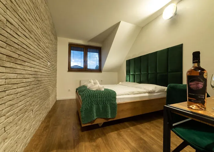 U Vinara Гостевой дом 3*